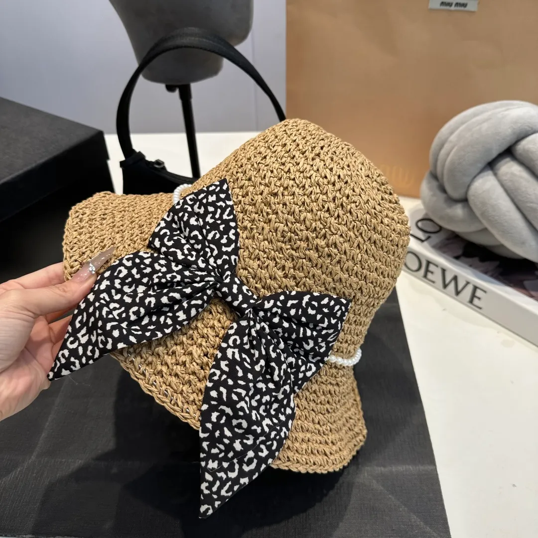 P60 miumiu new flat-top sun hat, straw sun hat, head circumference 57cm