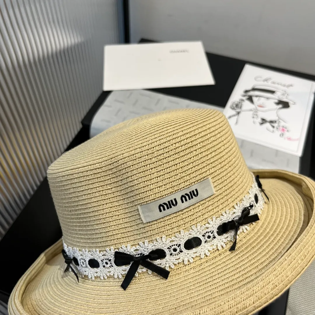 💰170¥ miumiu new flat-top straw hat, rolled-edge top hat, head circumference 57cm