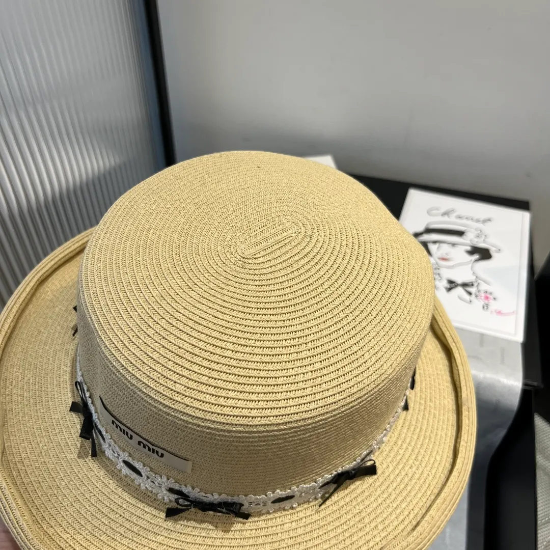 💰170¥ miumiu new flat-top straw hat, rolled-edge top hat, head circumference 57cm