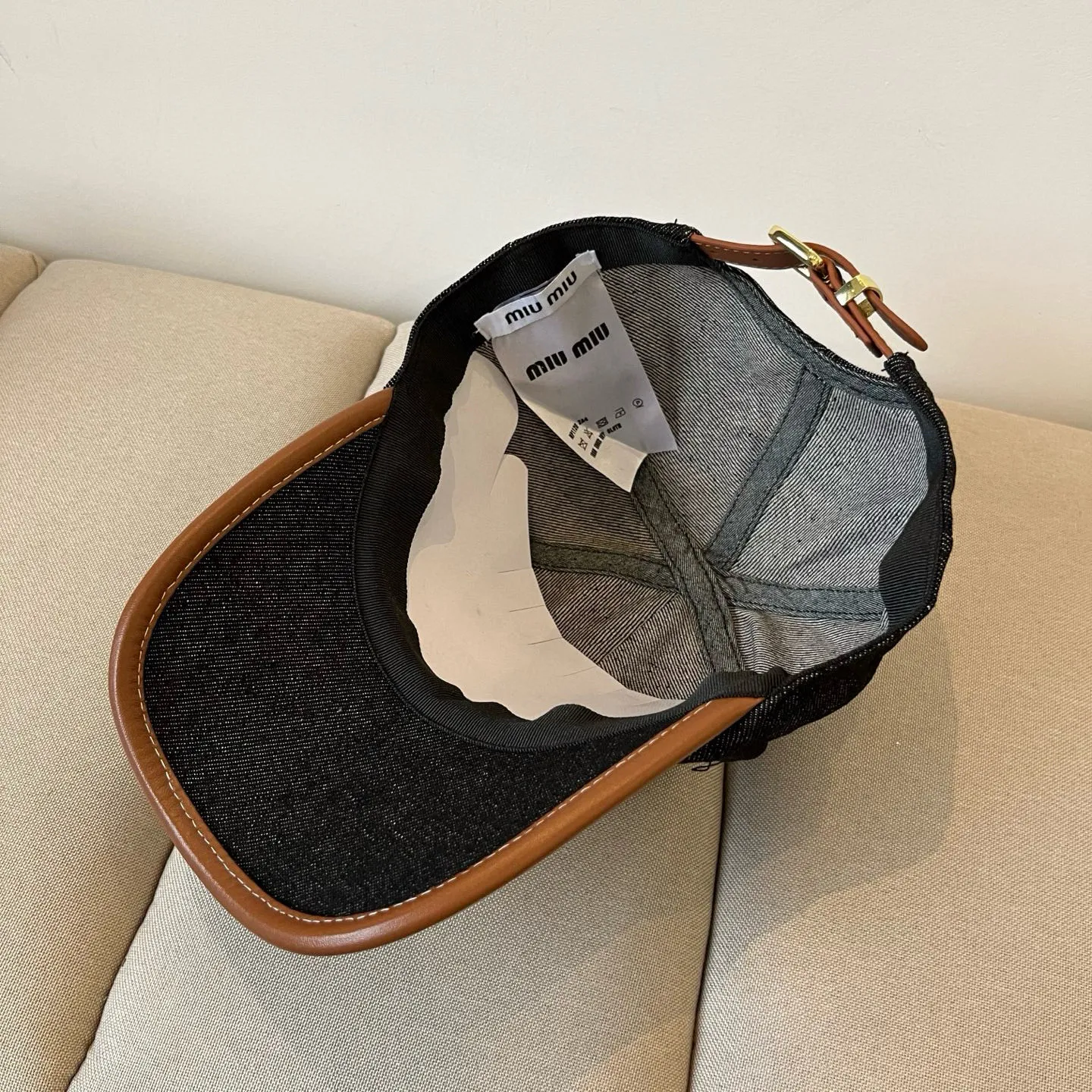 P64 miumiu original spring and summer new baseball cap, genuine mold-making and customization, the original workmanship is meticulous and the quality is superb!