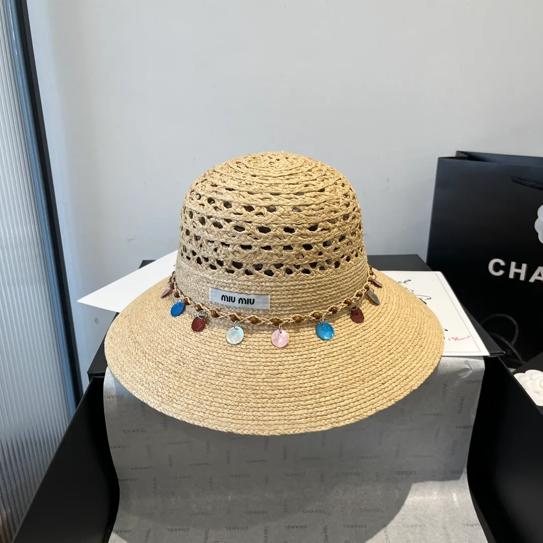 💰220 miumiu new raffia hat, head circumference 57cm