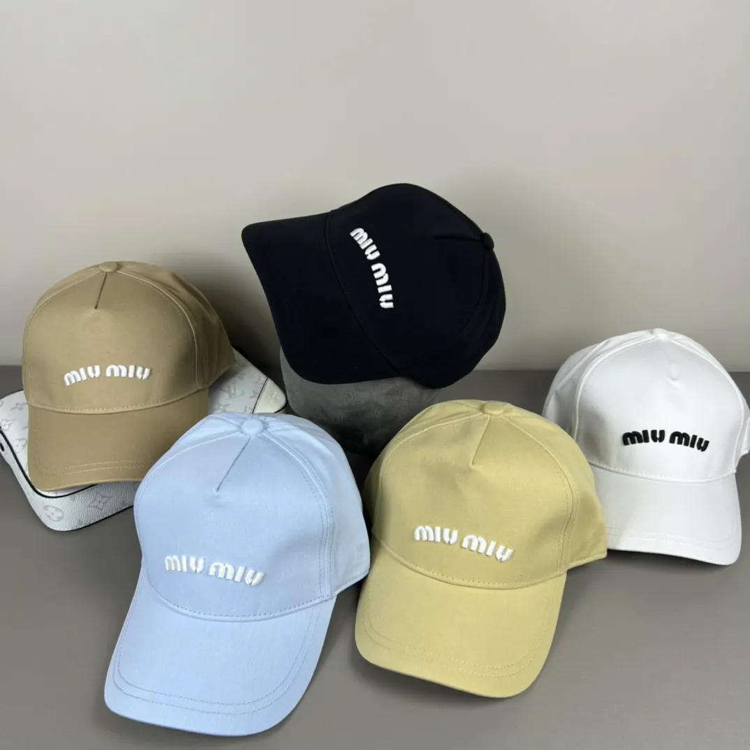 56💰Miumiu (recommended by Xiaohongshu’s popular model) original spring and summer new baseball cap, authentic mold-making and custom-made, the original workmanship is meticulous and the quality is superb!