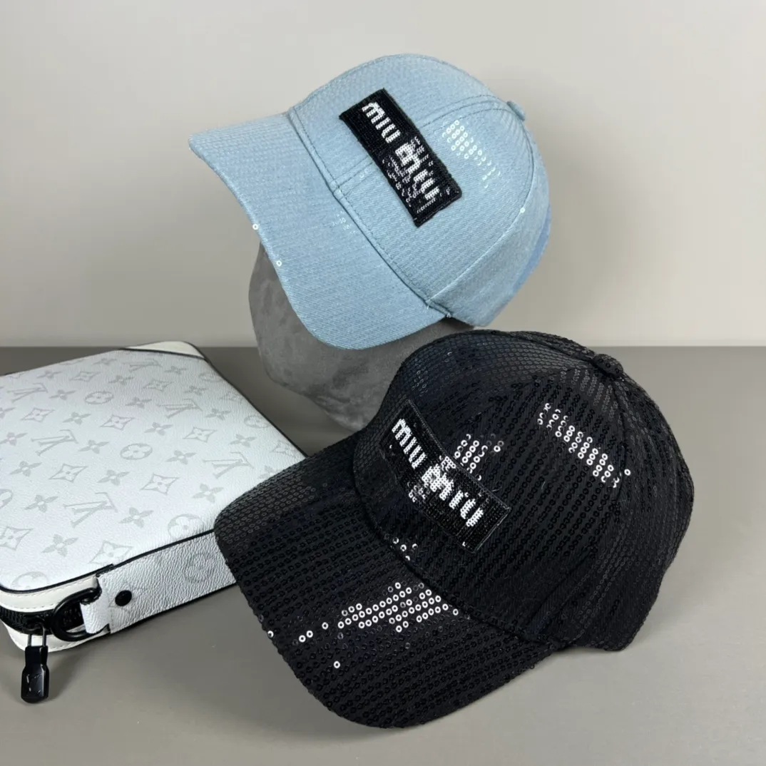 56💰Miumiu miumiu original spring and summer new baseball cap, authentic and custom-made from mold, the original workmanship is meticulous and the quality is superb!
