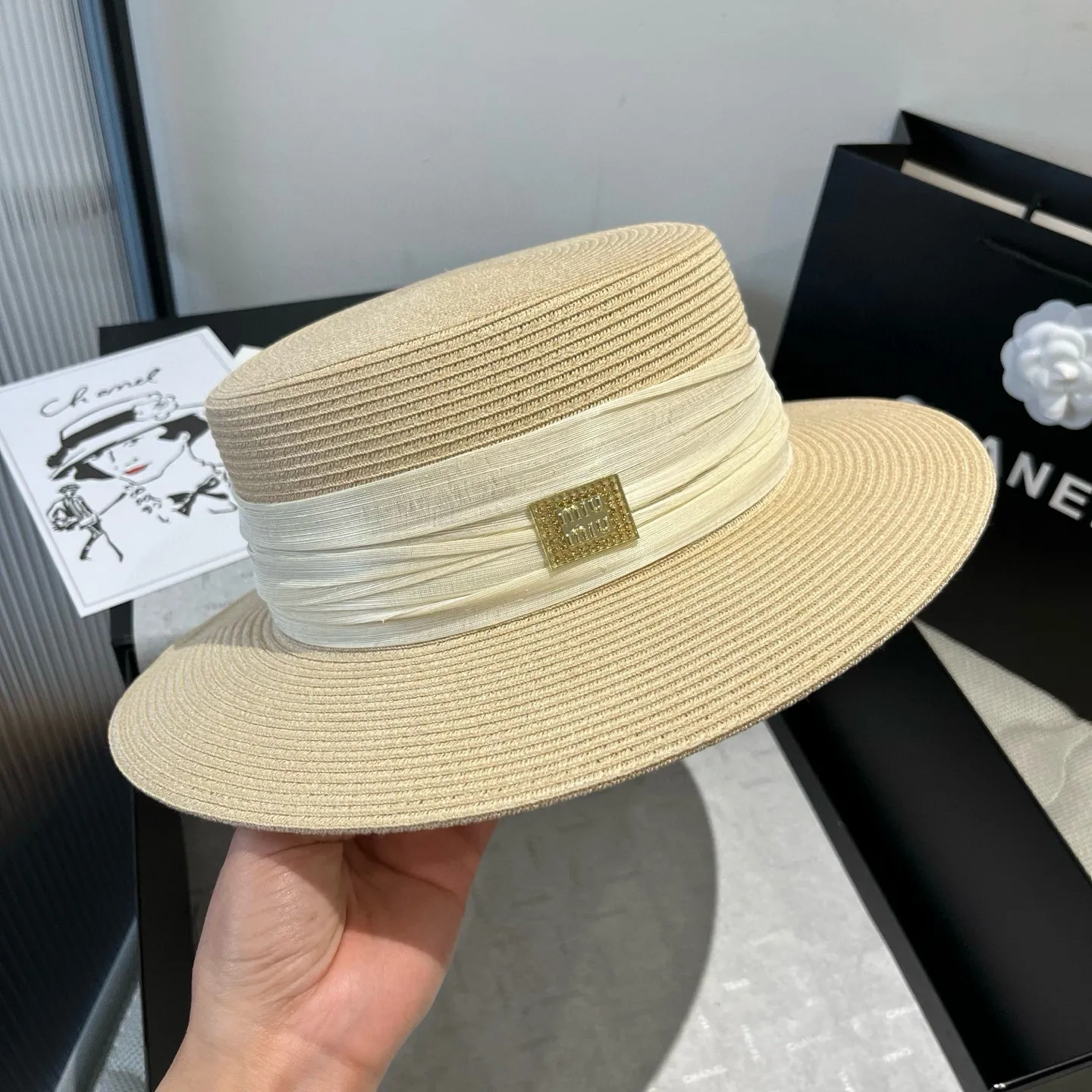 💰180¥ miumiu flat top hat, organza accessories, head circumference cm