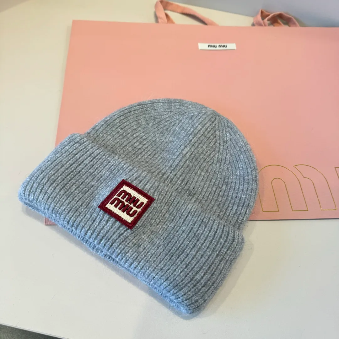 P50 miumiu original spring and summer new style woolen hat, customized, the original workmanship is meticulous and the quality is great!