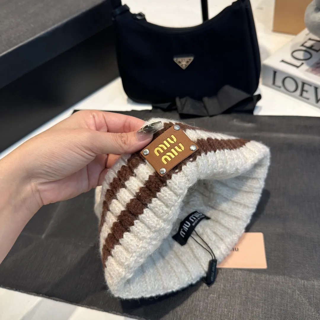 P60 miumiu new autumn and winter woolen hat