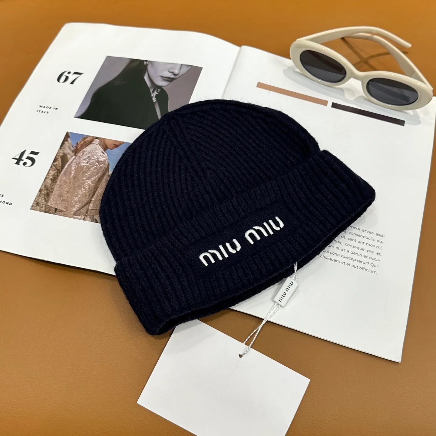 P66 miumiu Miu Miu counter's popular embroidered logo knitted hat! Xiaohongshu’s new product is released, it’s so 🉑️, high-elastic fabric, classic color