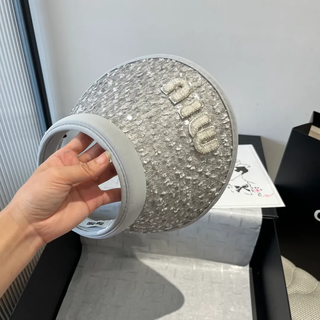 💰90¥ miumiu new empty top sun hat