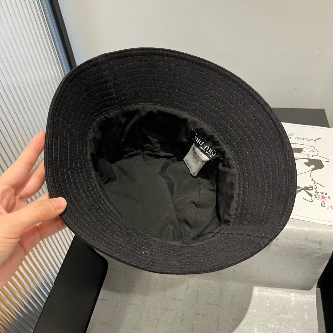 💰80¥ miumiu new style pure cotton fisherman hat, head circumference 57cm