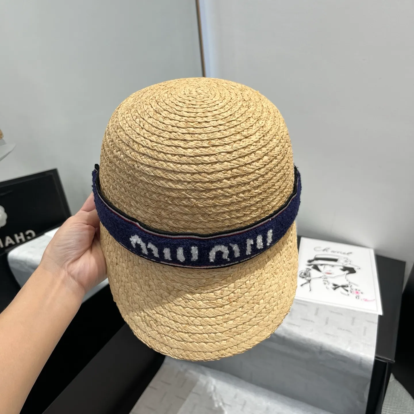 💰160¥ miumiu raffia knight hat, head circumference 57cm
