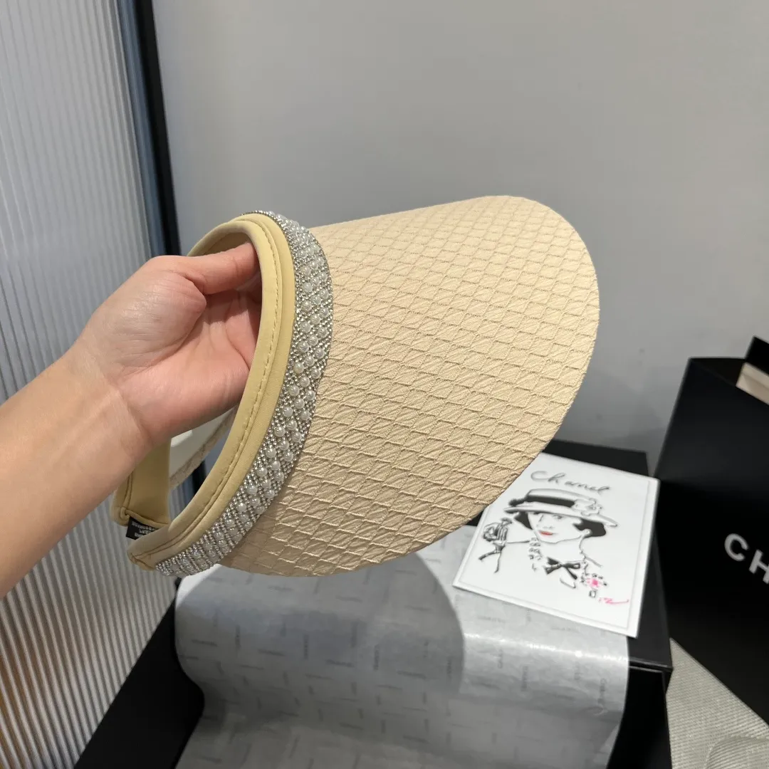 💰90¥ Miumiu miumiu hollow top headband sun hat