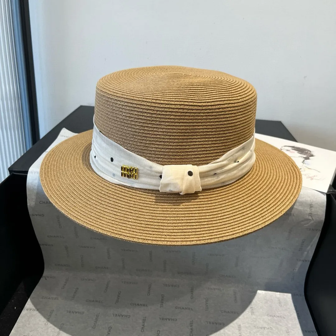 💰150¥ miumiu new flat-top sun hat, straw sun hat, head circumference 57cm