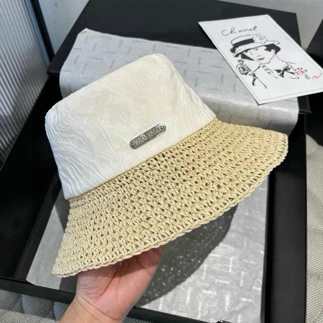 💰130¥ miumiu new fisherman hat, woven and spliced ​​gold fabric, head circumference 57cm