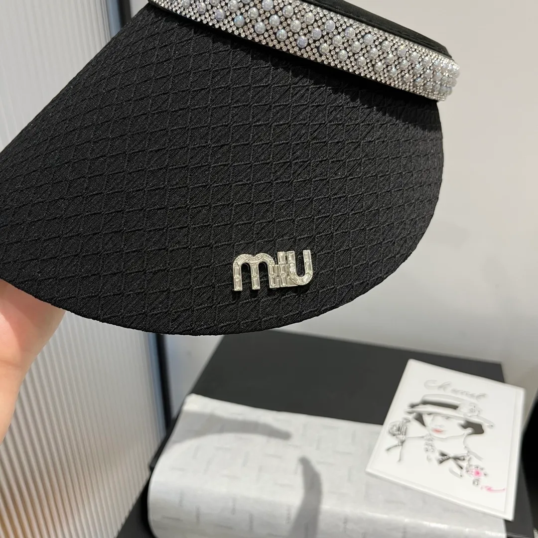 💰90¥ Miumiu miumiu hollow top headband sun hat