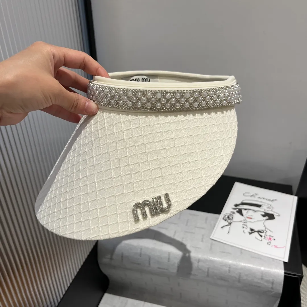 💰90¥ Miumiu miumiu hollow top headband sun hat