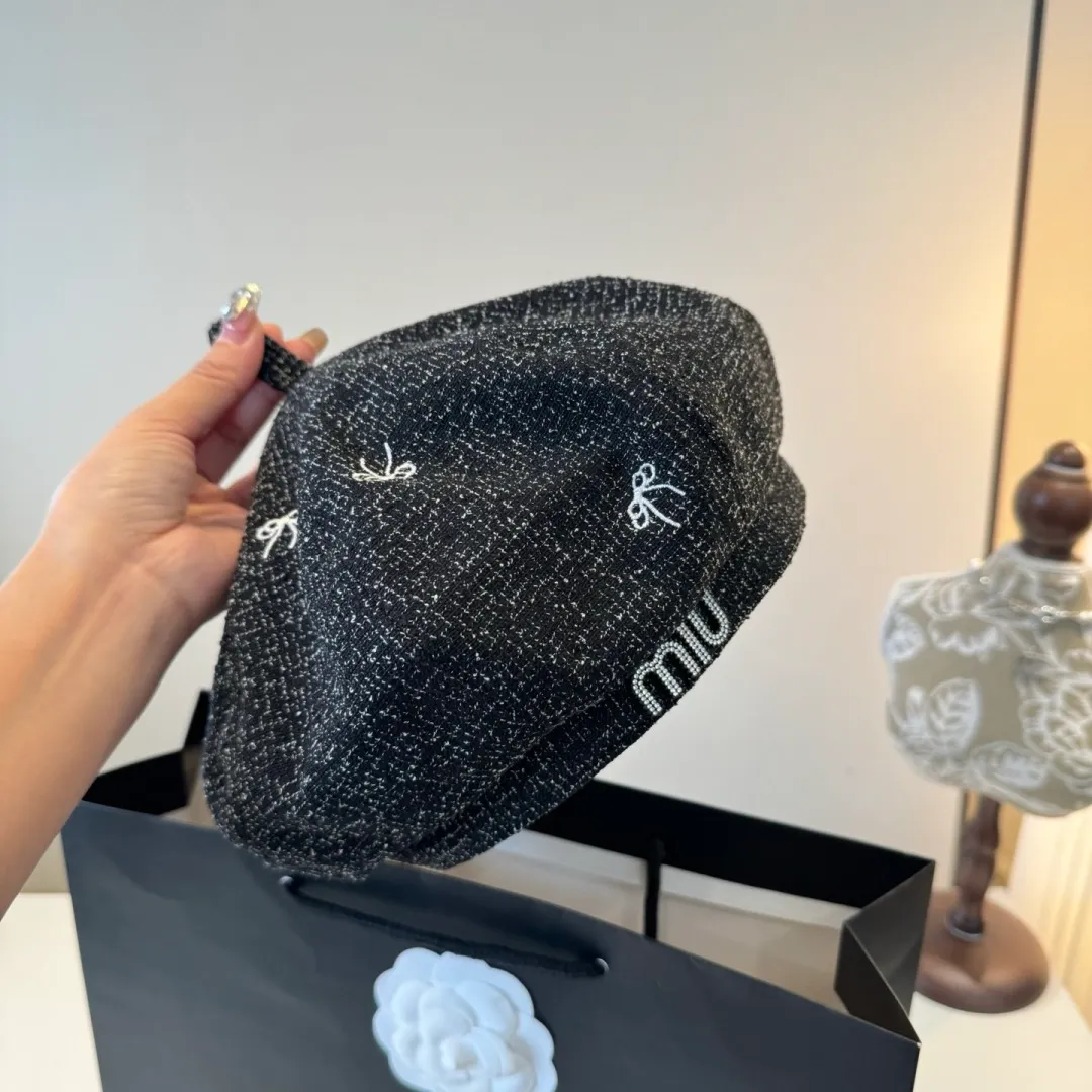 💰100¥ miumiu new beret, high-end customization, head circumference 57cm