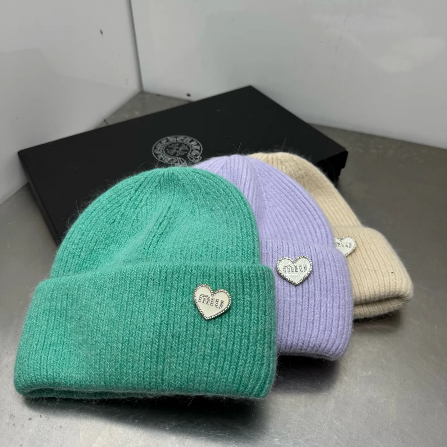 Early autumn peach heart miumiu rabbit fur beanie