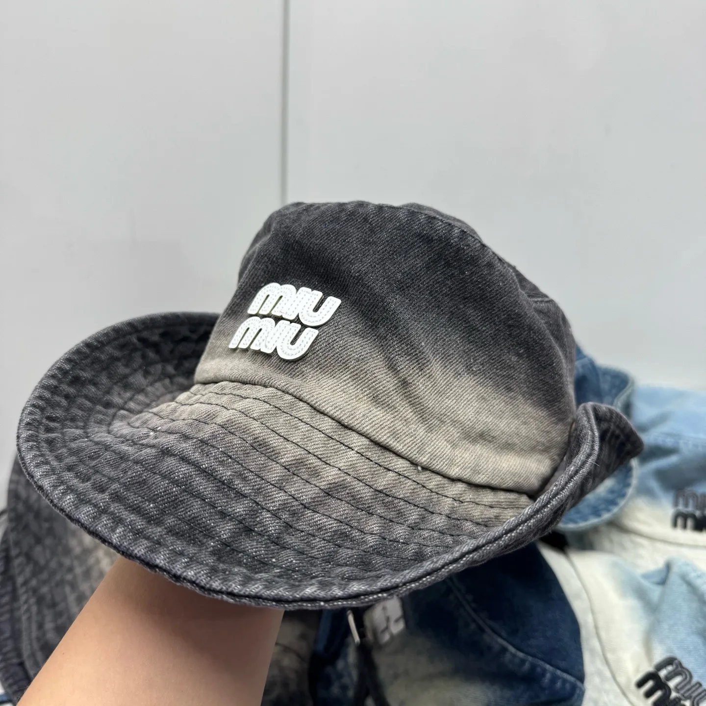 Miumiu spring and summer denim outdoor fisherman hat