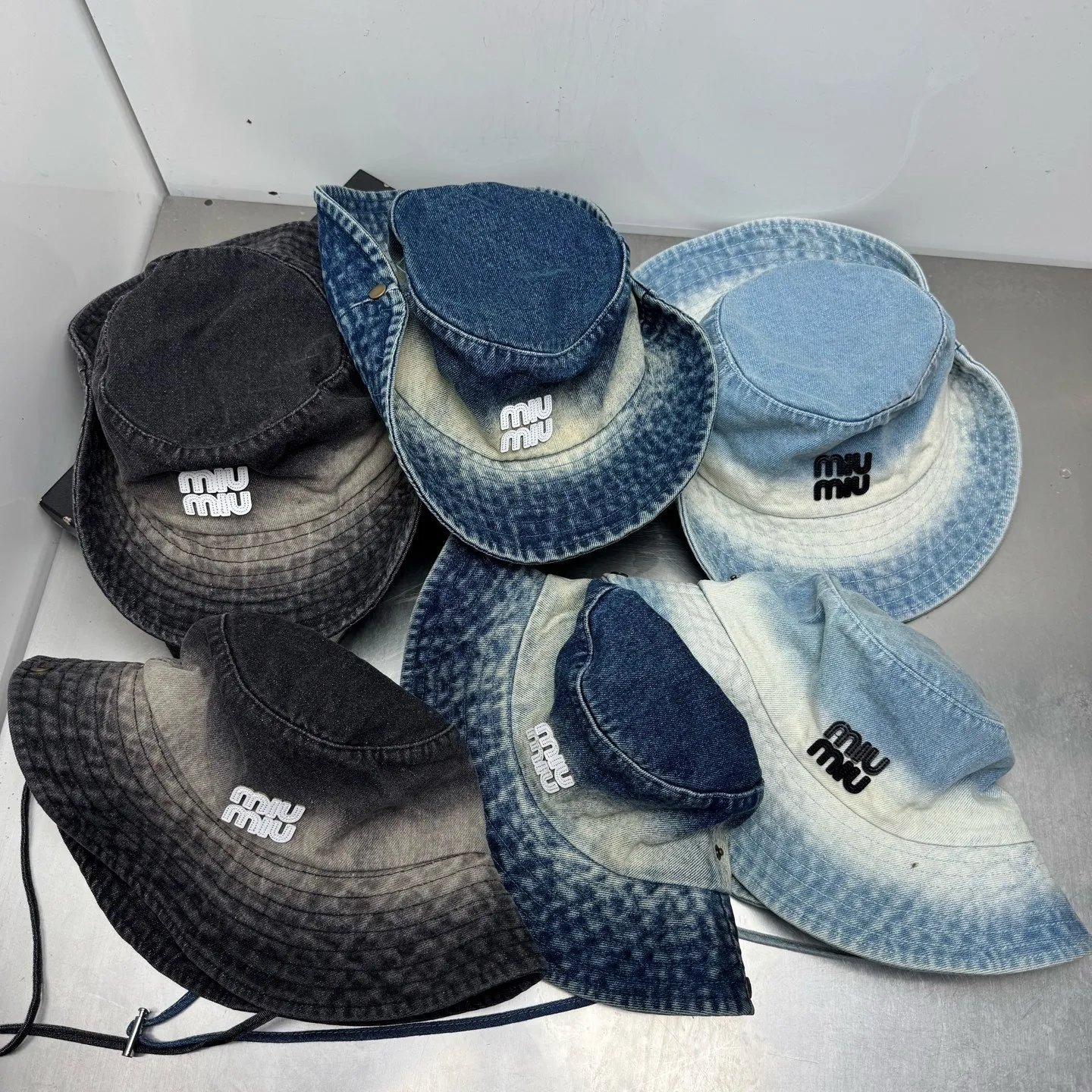 Miumiu spring and summer denim outdoor fisherman hat