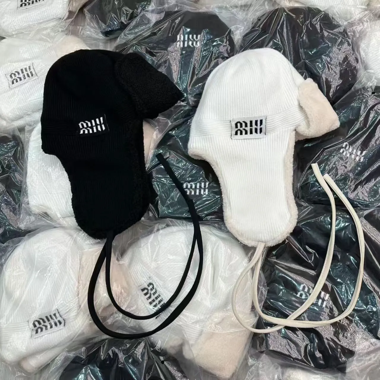 miumiu high version ear protection hat Lei Feng hat