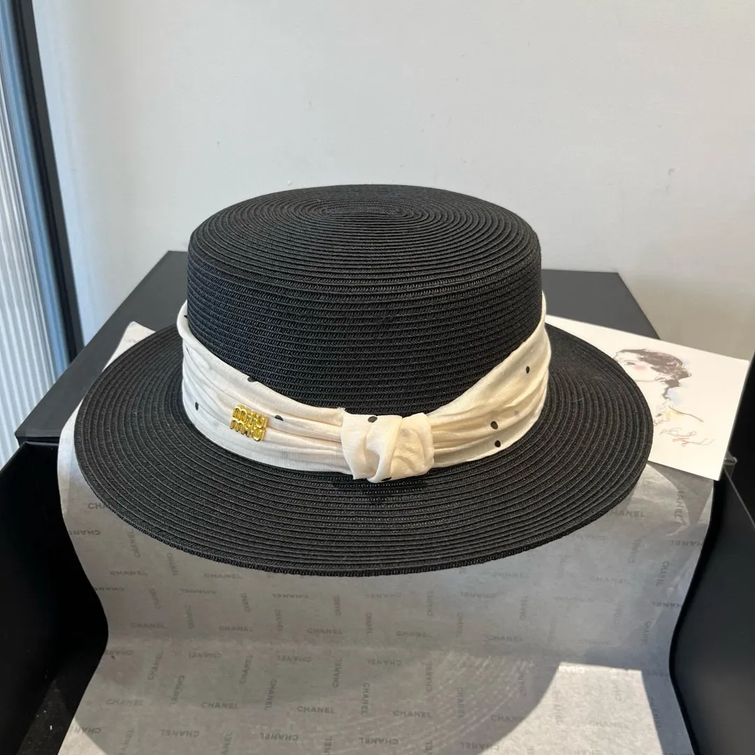 💰150¥ miumiu new flat-top sun hat, straw sun hat, head circumference 57cm