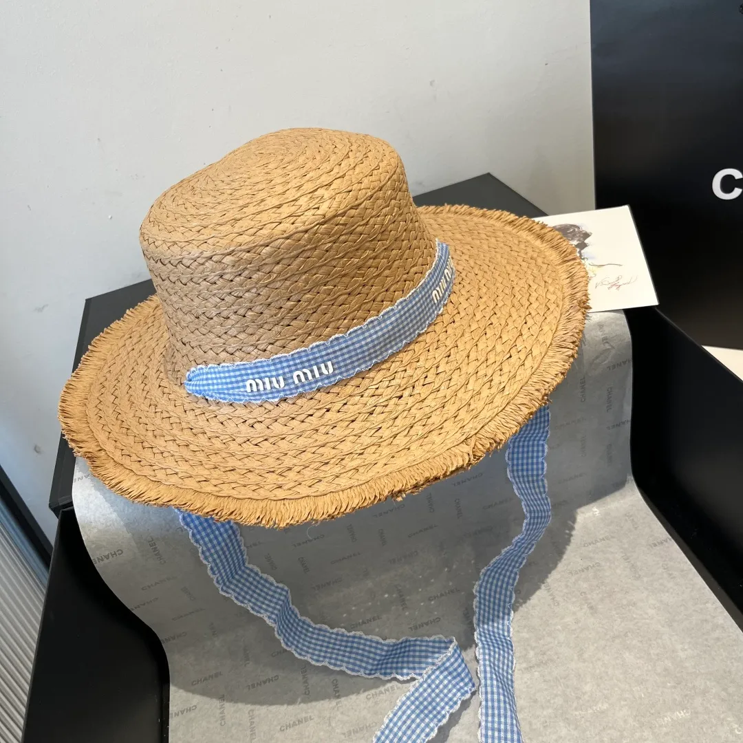 💰140¥ miumiu straw hat, flat top hat, head circumference 57cm