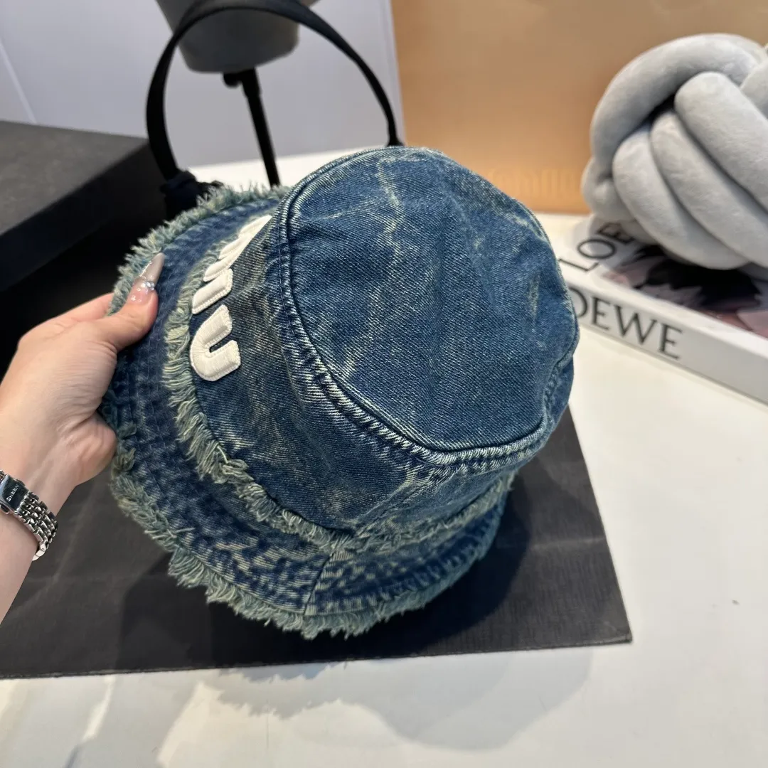 P70 miumiu high-end denim fisherman hat, original quality, head circumference 57cm