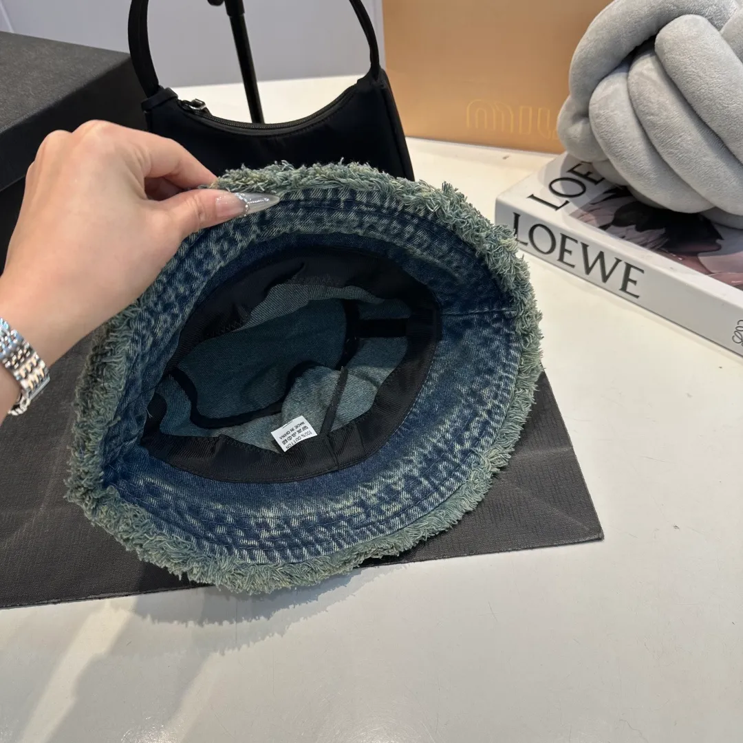 P70 miumiu high-end denim fisherman hat, original quality, head circumference 57cm