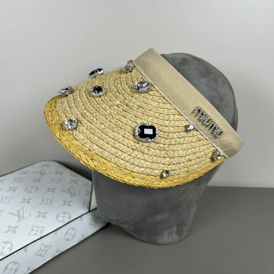 P90 comes with dust bag, miumiu high-end item 👍Sports and leisure empty top hat 🎩 The latest popular version of baseball cap 🌟 🎉 The shape of the hat is awesome 👍 Unisex couple style, a must-have artifact for travel [Naughty]