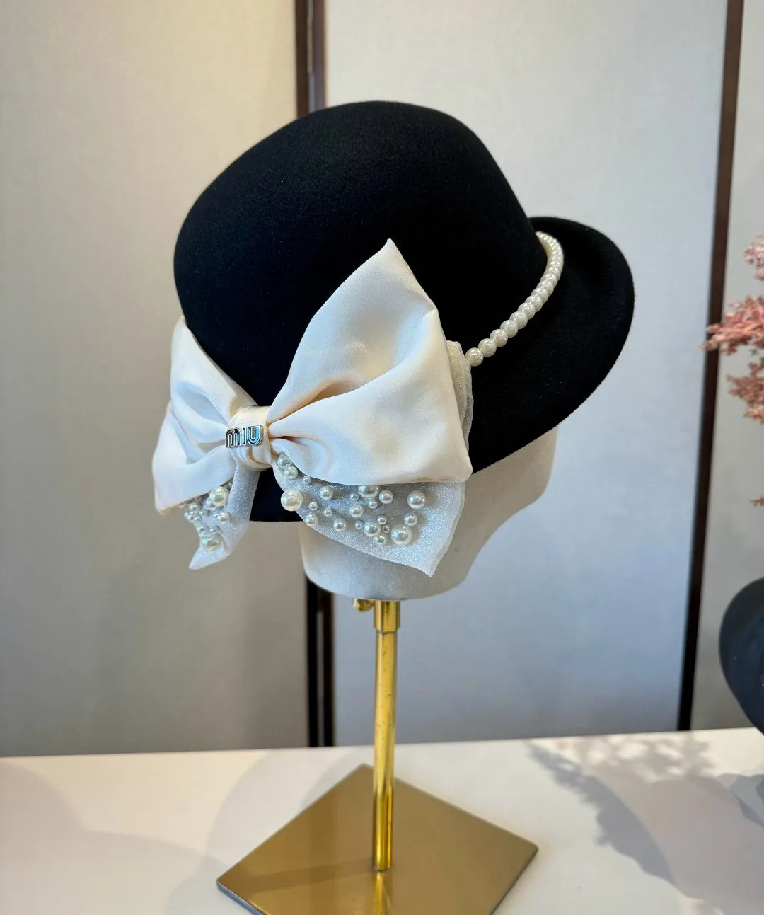 💰190¥ miumiu new basin hat, 100% wool fabric 🦙%, head circumference 57cm