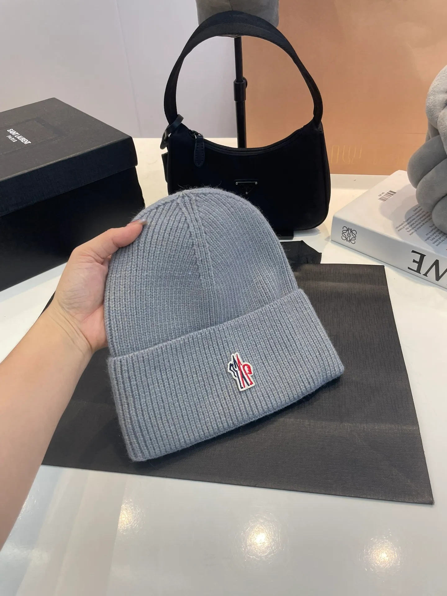 P40 MONCLER 2023 autumn and winter new knitted beanie hat, very popular 💖 first-class texture, very easy to match on the street!