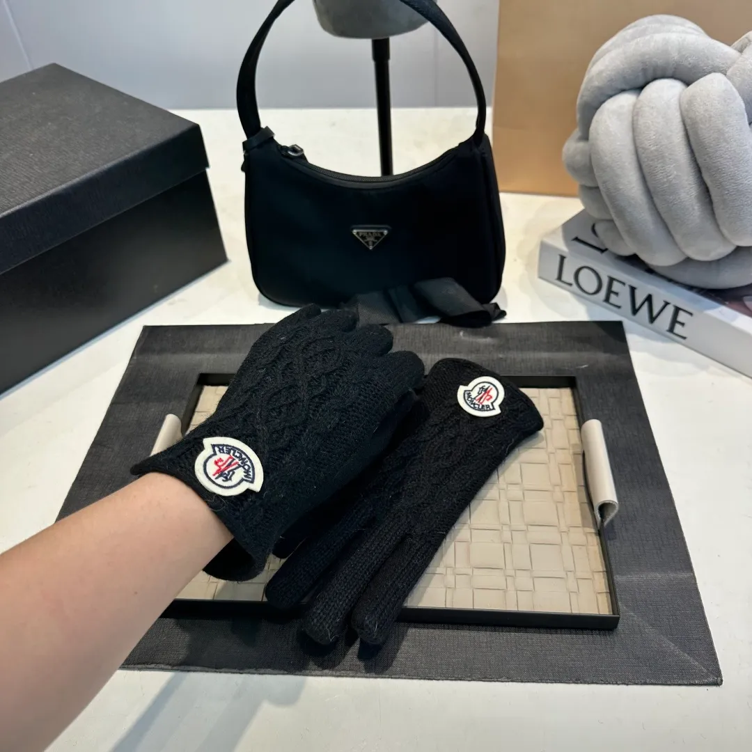P60 Moncler Twist Wool Gloves Women's Winter Thickened Touch Screen Cycling Bike Protection from Cold and Warmth