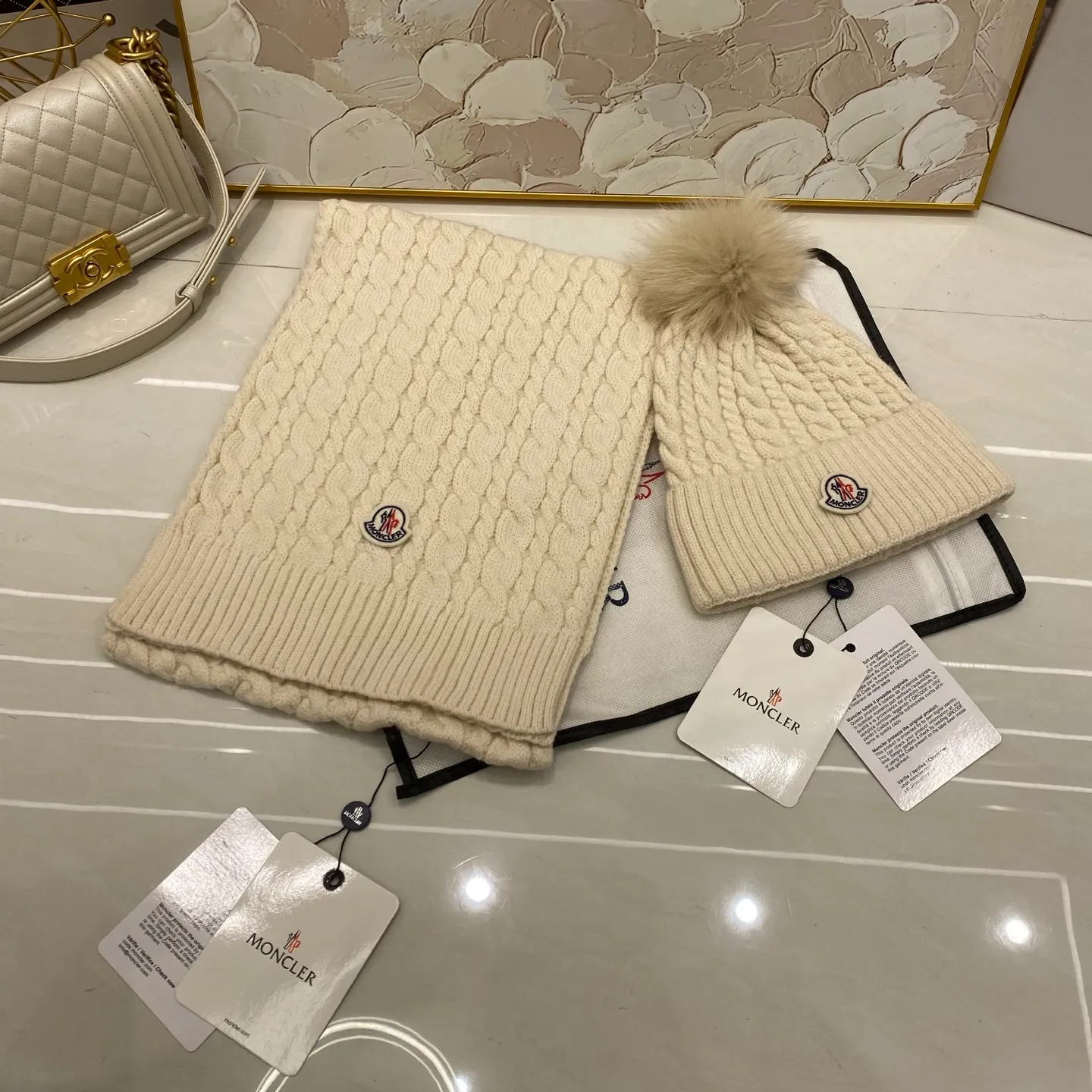 Moncler two-piece set cashmere knitted hat with fox fur ball + scarf🧣