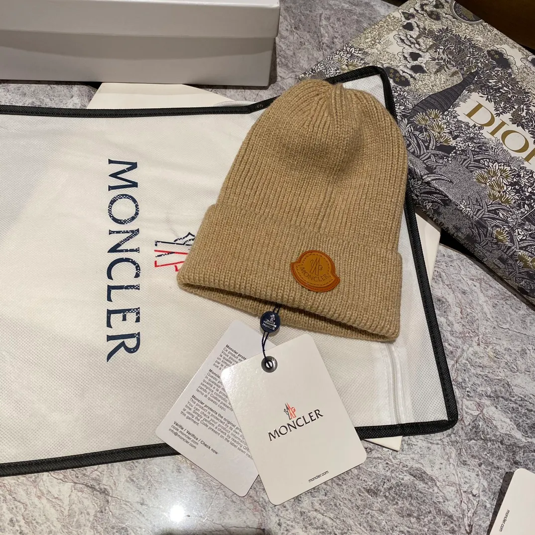 Cabbage price Moncler muzzle cashmere knitted hat