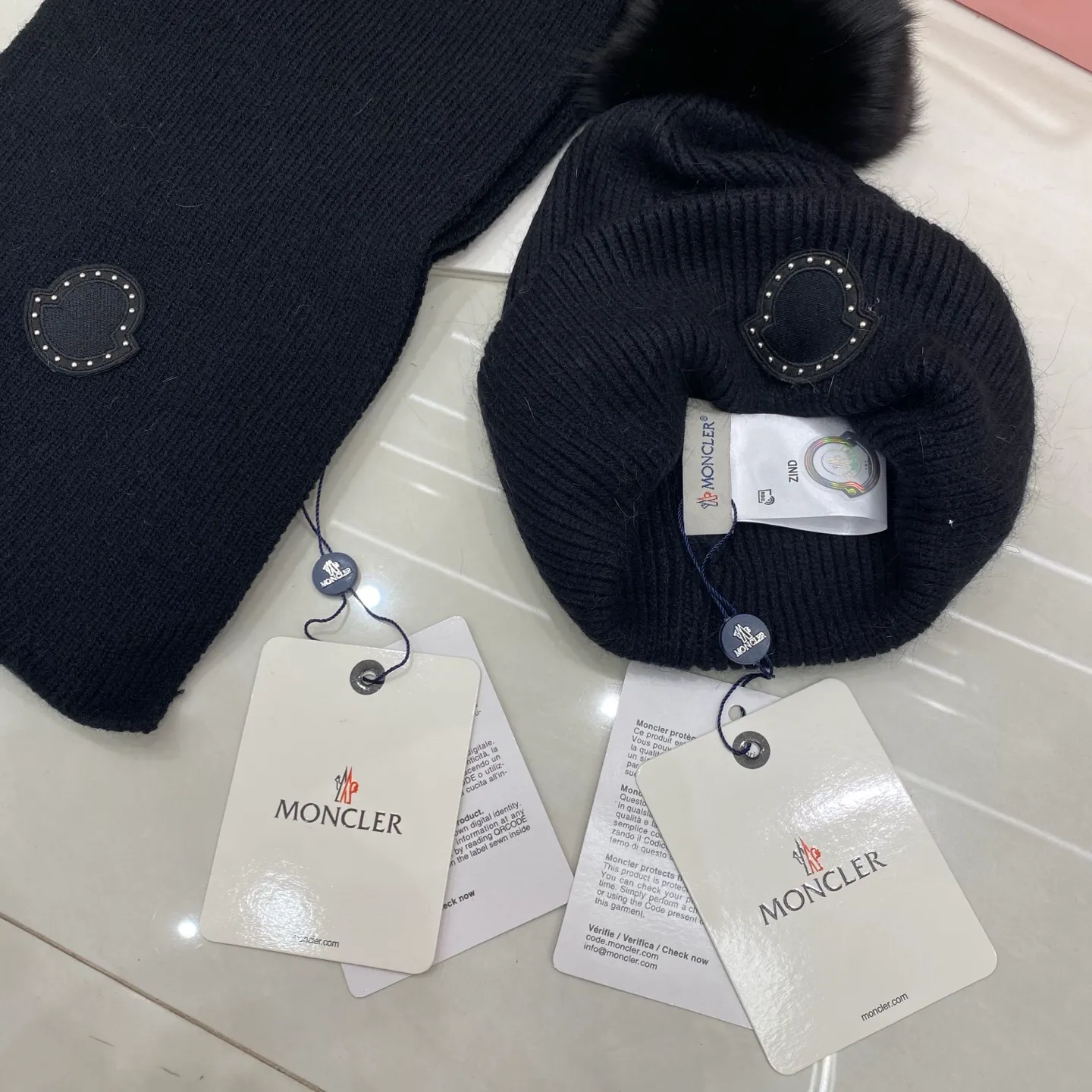 Moncler suit: cashmere scarf🧣/rabbit fur knitted hat + fox fur ball