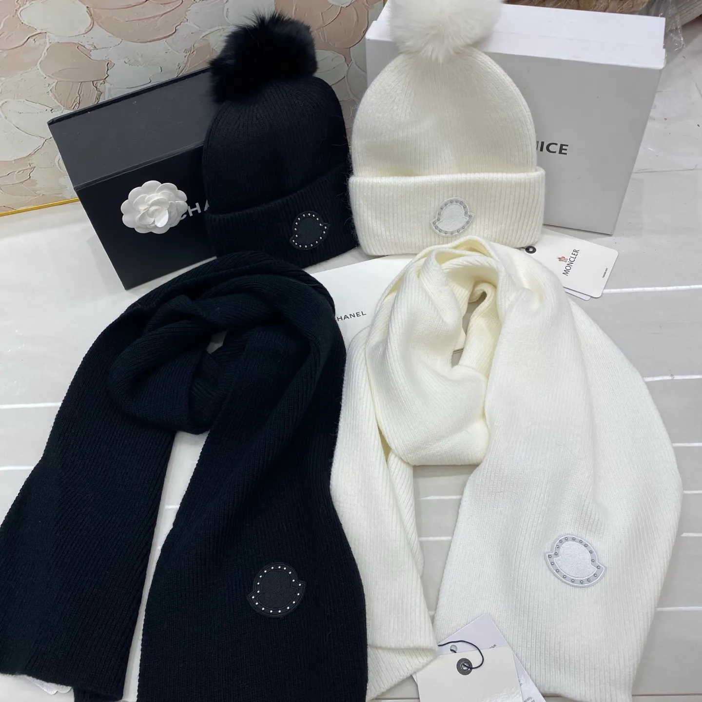 Moncler suit: cashmere scarf🧣/rabbit fur knitted hat + fox fur ball
