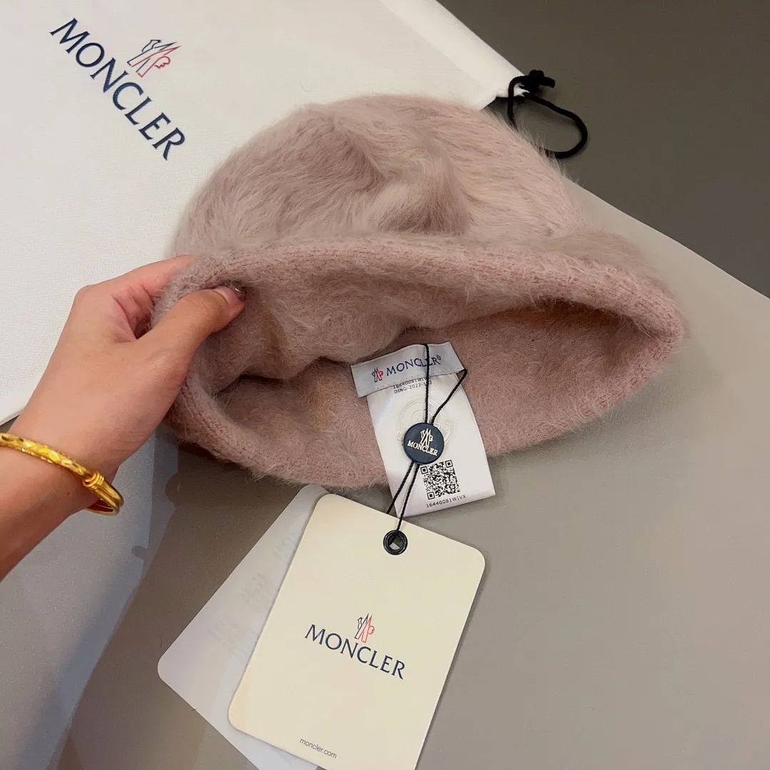 p60 Moncler✔️Autumn and winter rabbit fur knitted hat, candy-colored mink velvet cold hat🧶