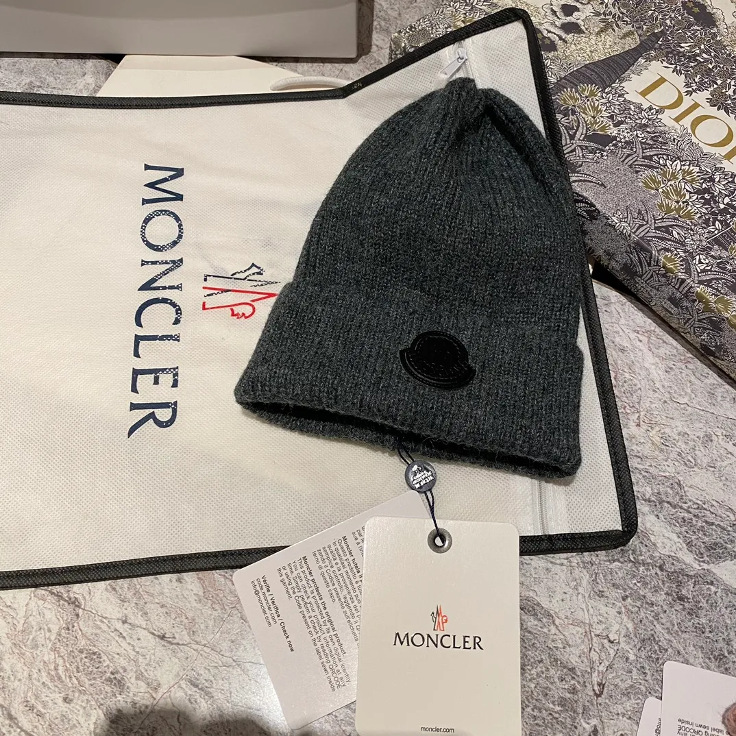 Moncler Mouth Mouth New Knitted Hat