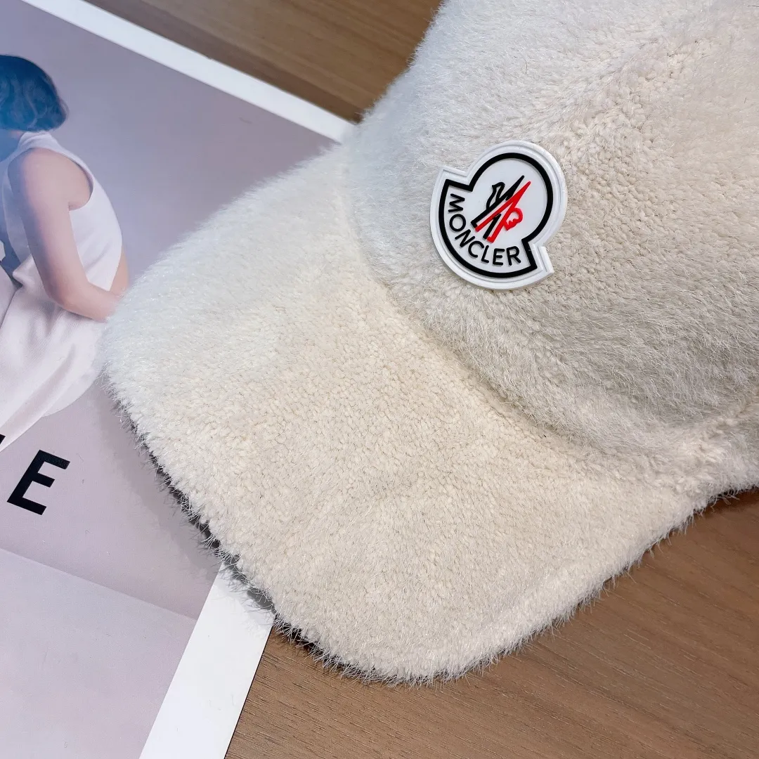P60 MONCLER velvet baseball cap with mouth, suitable for young and fashionable people, with strong visual effect, three-dimensional letters, good-looking and high-quality!