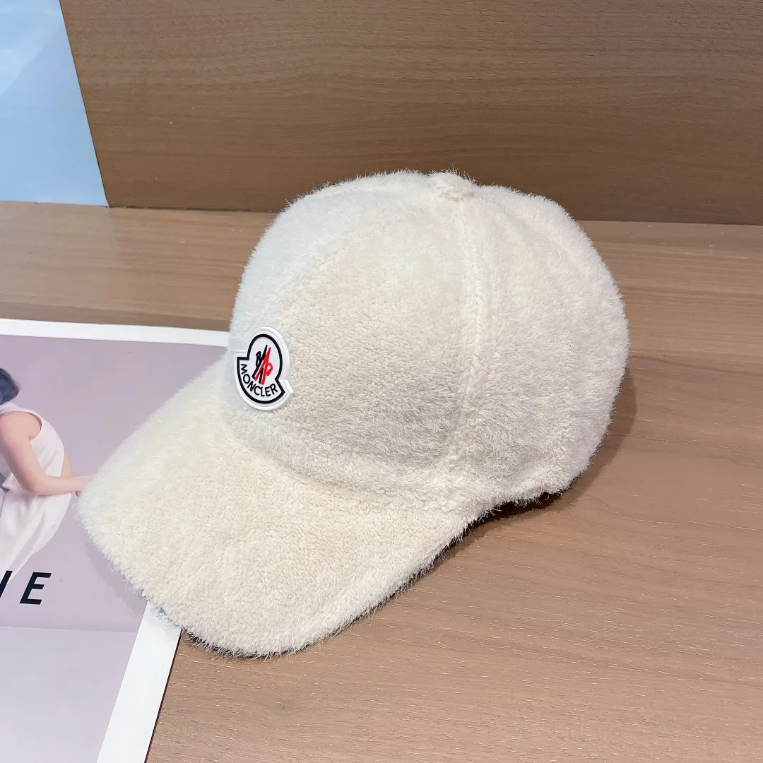 P60 MONCLER velvet baseball cap with mouth, suitable for young and fashionable people, with strong visual effect, three-dimensional letters, good-looking and high-quality!