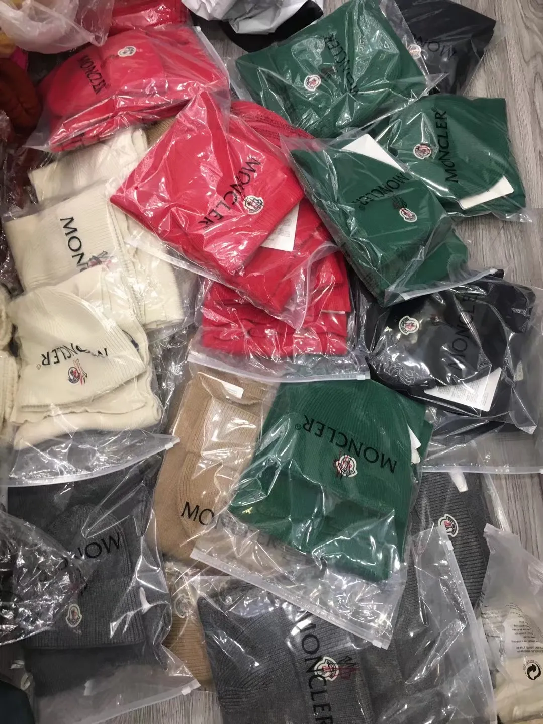 Moncler three-piece set cashmere knitted hat+scarf🧣+gloves🧤
