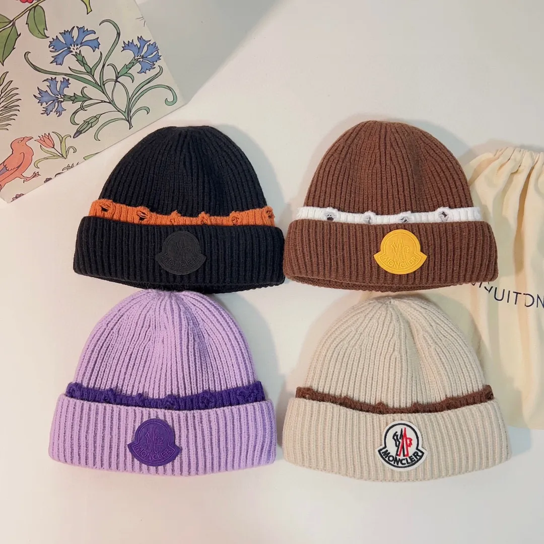 🉐60💛 Comes with dust bag [MONCLER Mouth Mouth] 2023 new autumn and winter color-blocked distressed knitted woolen hat, designed to be worn by men and women, perfect for going out on the street!