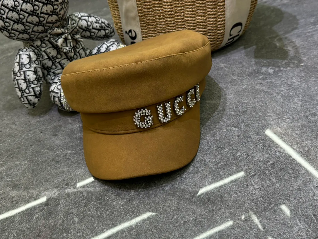 Cabbage price, inquiry with pictures!  2024 autumn and winter hot style Gucci military hat🔥🔥👒