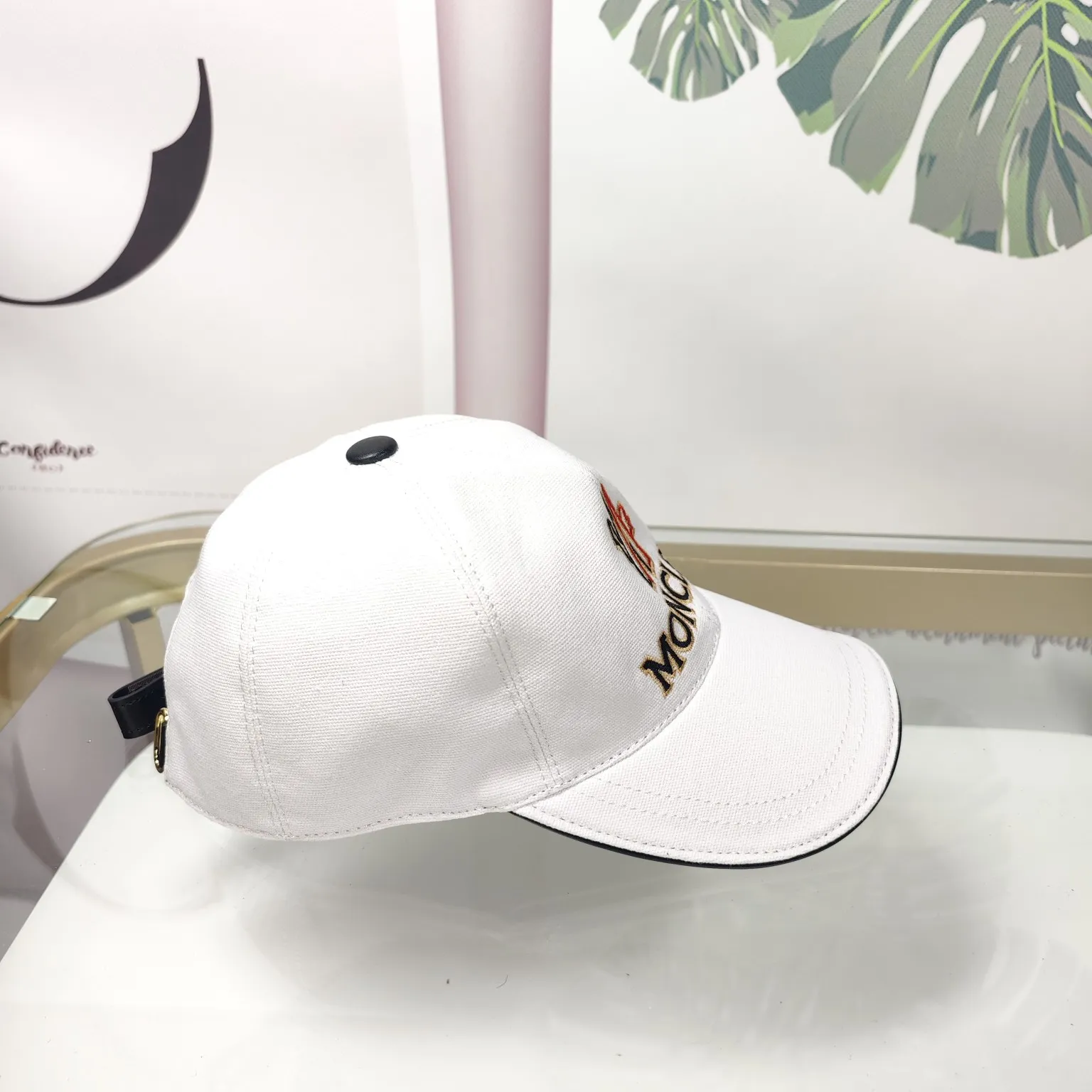 Batch 90 Moncler--Mongolian high version original single embroidered baseball cap [celebration]