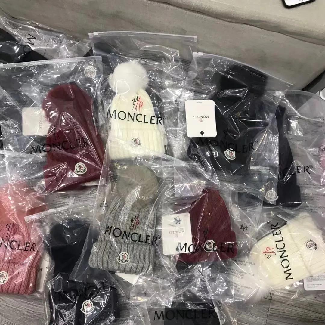 Inquiry with pictures, Moncler classic knitted beanie🔥