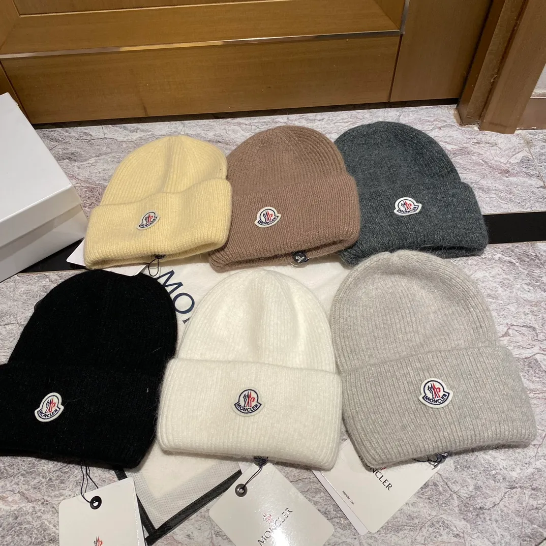 Inquiry with pictures Moncler Angora rabbit fur knitted hat