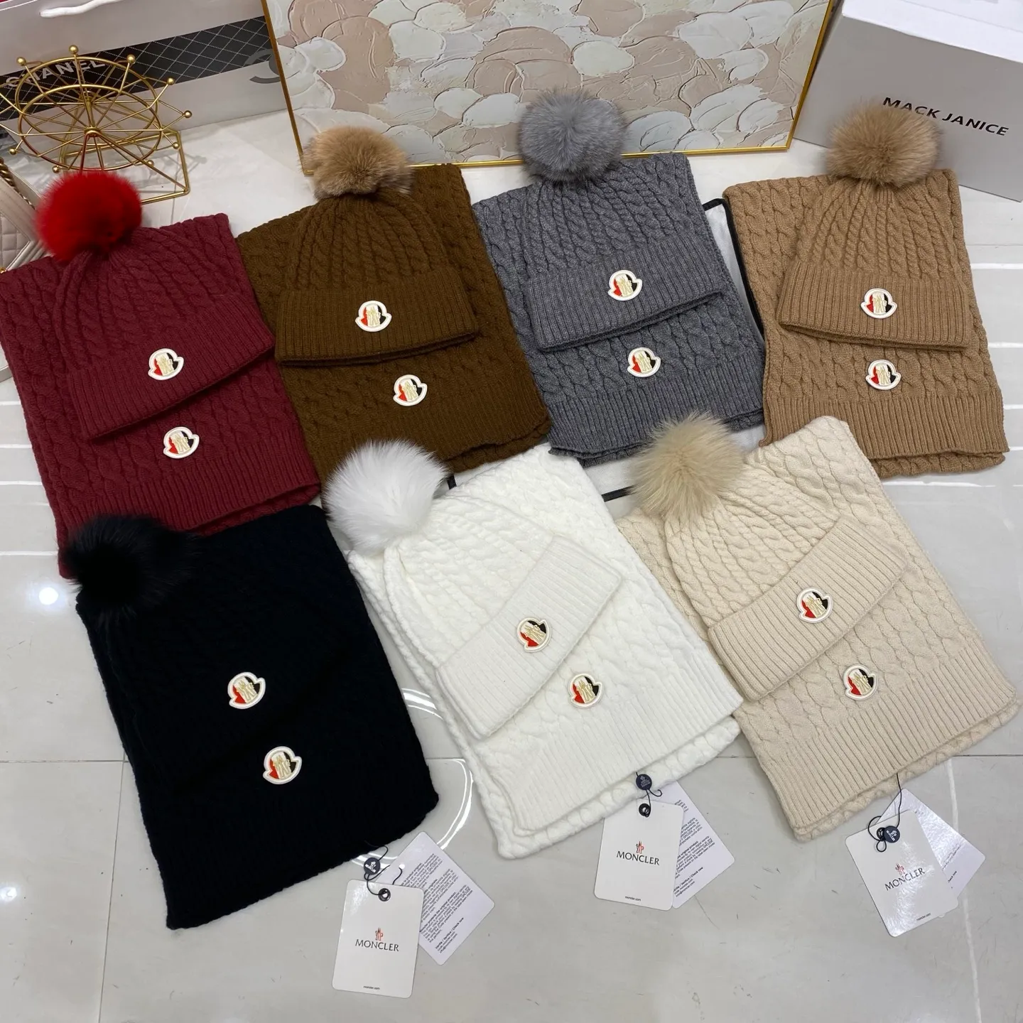 Moncler two-piece set cashmere knitted hat with fox fur ball + scarf🧣