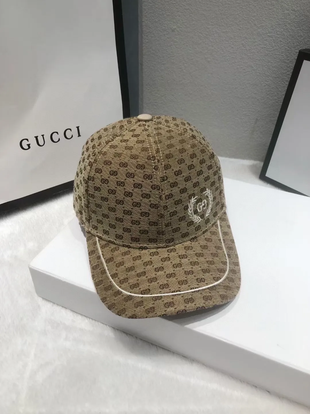 Special P60💛 Comes with dust bag [GUCCI Gucci] 2022 autumn and winter new pattern simple baseball cap, new model shipped, big brand model is super easy to match, hurry up and get it!