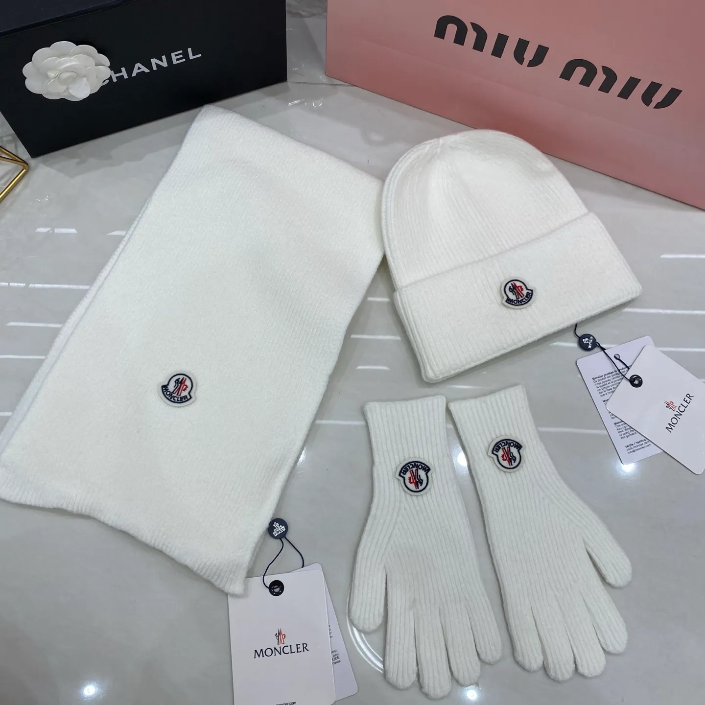 Moncler three-piece set cashmere knitted hat+scarf🧣+gloves🧤