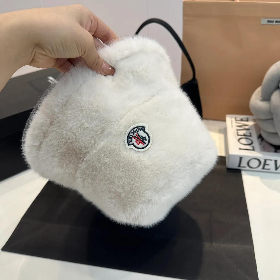 P58 MONCLER, new rabbit fur fisherman hat, super thick and warm, complete with tags